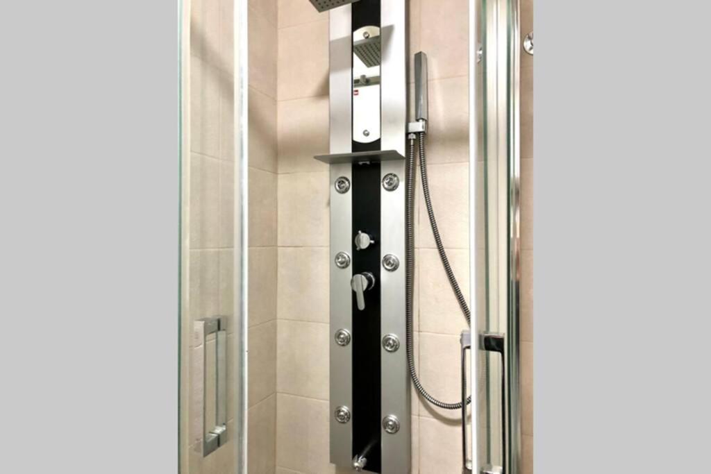 Beautiful And Renovated Apartment In The Center バレンシア エクステリア 写真